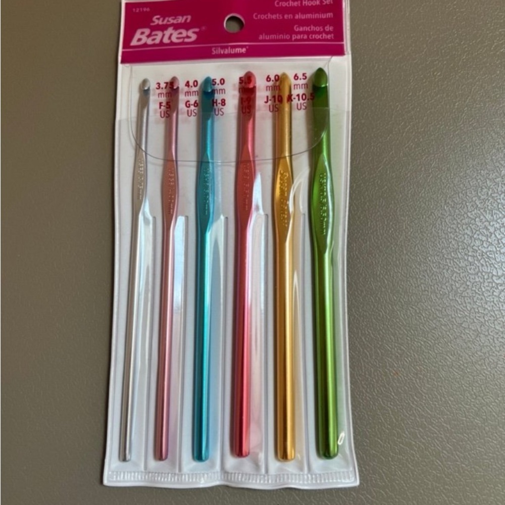 SUSAN BATES Silvalume Crochet Hook Set - Multicolor